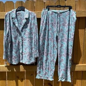 NWT - Cabernet Woman Teal/Gray/White Pajama Set